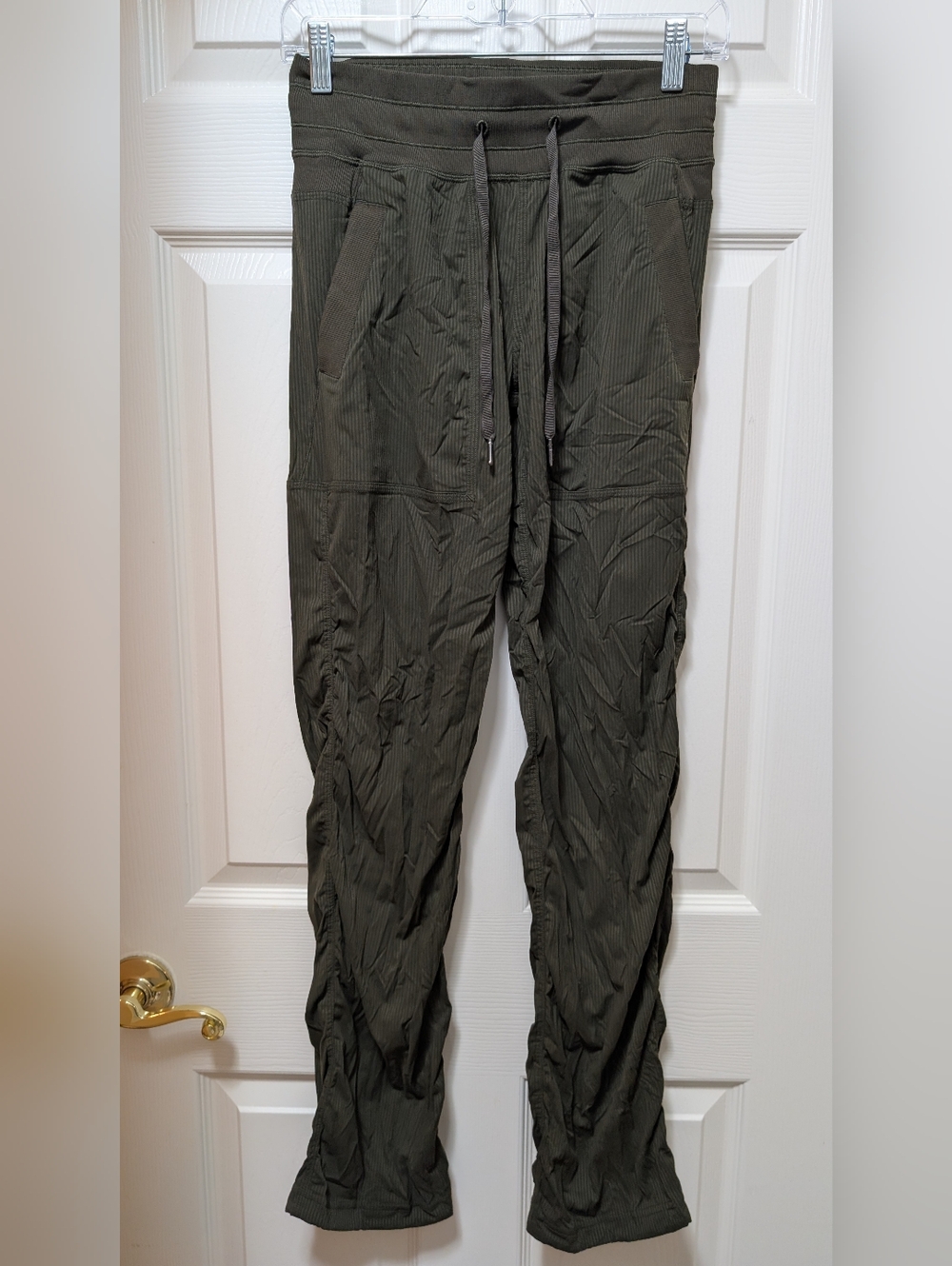 Lululemon Dance Studio Pant III, Unlined 32" Olive Green Size 4 W5AESR